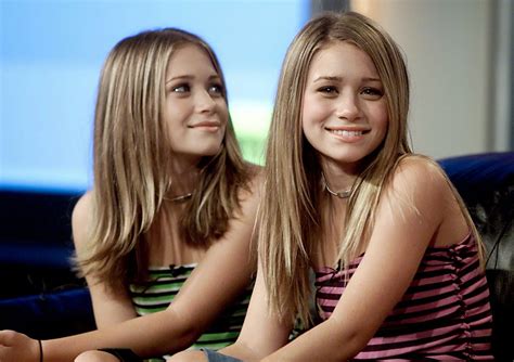 Mary Kate and Ashley Olsen